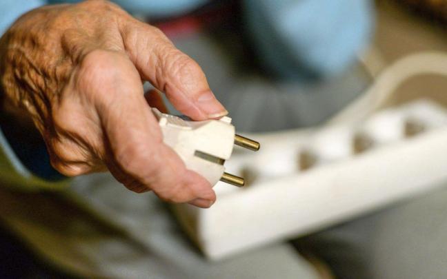 El 5% de la poblaci&oacute;n vasca dice tener muchos problemas para llegar a fin de mes, frente al casi 9% de media estatal. | FOTO: E. P.