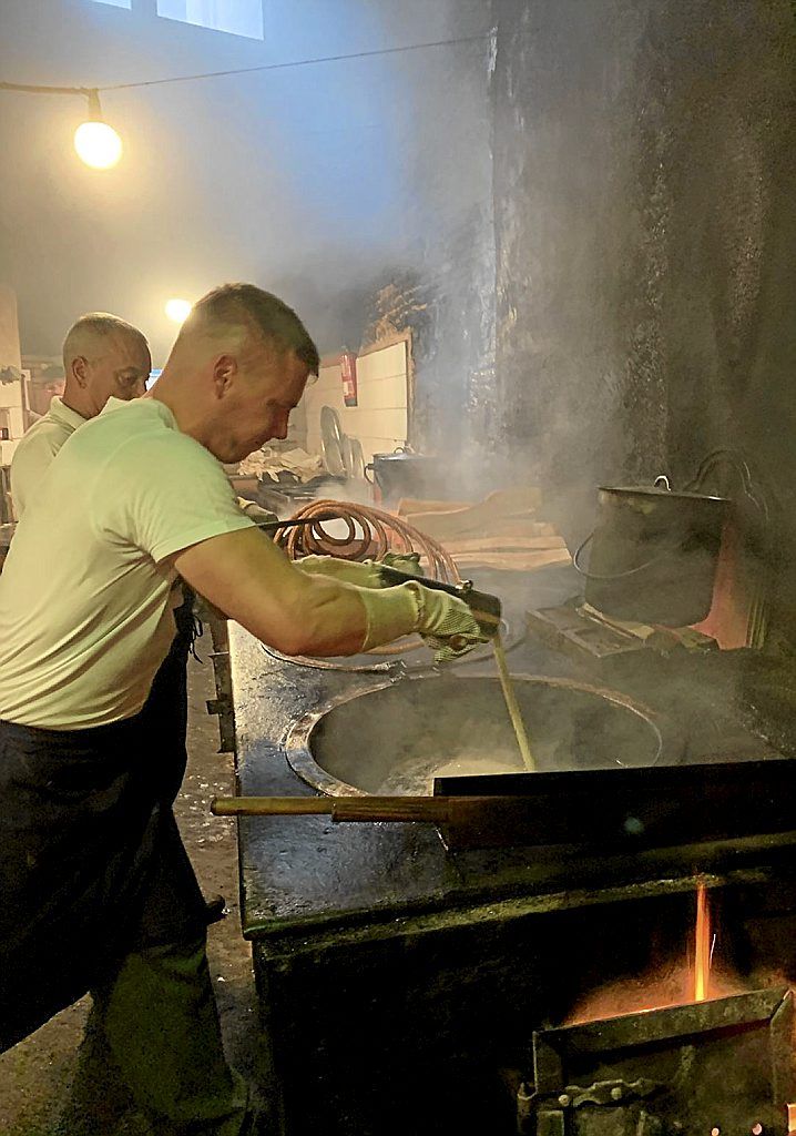 Echando la ‘rosca’ al aceite hirviendo.