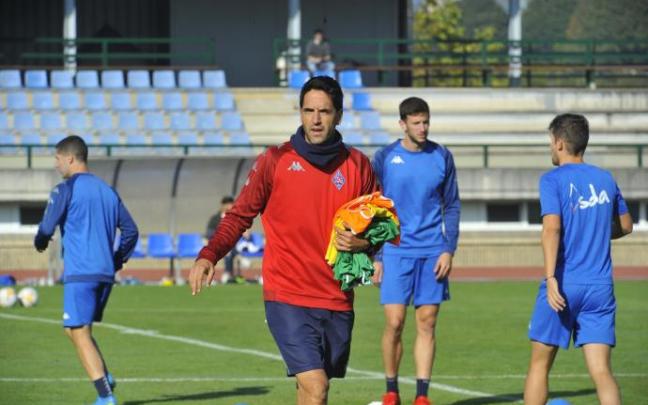 El técnico Iñigo Vélez de Mendizabal.