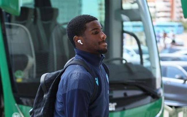 Cho, llegando al Martínez Valero