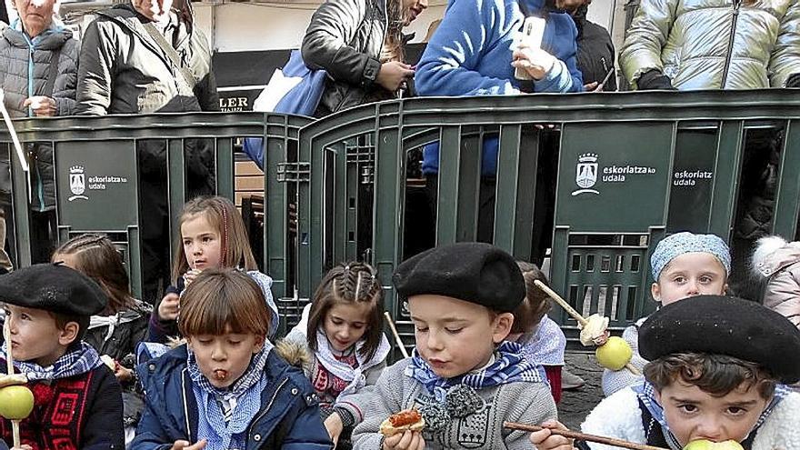 Citas con sello propio abren el Carnaval en Eskoriatza y Oñati