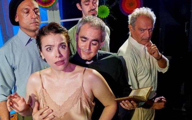 Parte del reparto con el que Ortzai va a ofrecer su visi&oacute;n del &lsquo;Tartufo&rsquo; de Moli&egrave;re