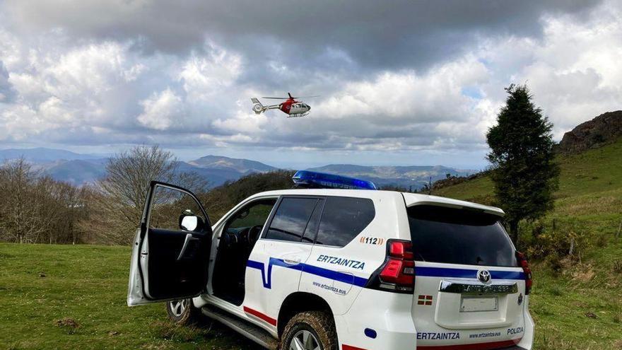 Está previsto que el helicóptero de la Ertzaintza se sume a la búsqueda