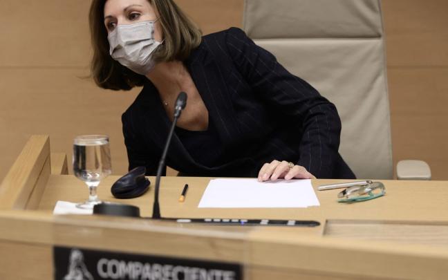 María Dolores de Cospedal en la Comisión ‘Kitchen’ en la que negó haber realizado encargo alguno a Villarejo. María Dolores de Cospedal en la Comisión ‘Kitchen’ en la que negó haber realizado encargo alguno a Villarejo.