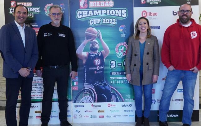 Carlos Sergio, Txema Alonso, Itxaso Erroteta y Asier Garc&iacute;a presentaron ayer la Champions Cup.