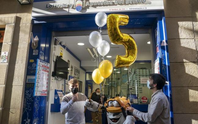 La Administración de la calle Narrika de Donostia ya repartió un Quinto Premio el año pasado La Administración de la calle Narrika de Donostia ya repartió un Quinto Premio el año pasado