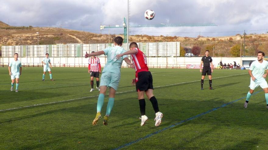 El Arenas perdió ante el filial del UD Logroñés por 5-1