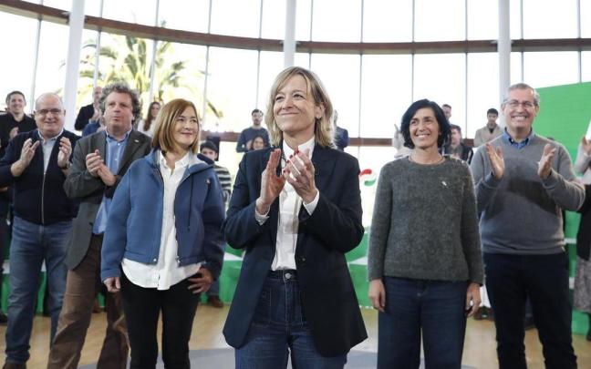 Eider Mendoza durante el acto de presentaci&oacute;n de su candidatura.