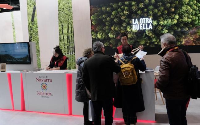 Personas en el estand de Navarra durante este miércoles. Personas en el estand de Navarra durante este miércoles.