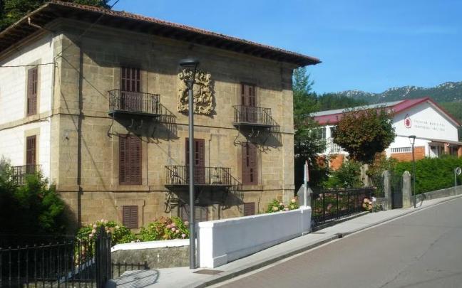 Imagen del Palacio La Puente de Turtzioz