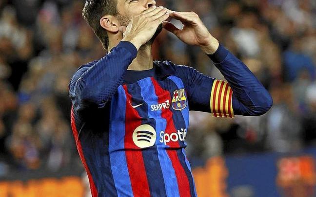 Piqu&eacute; se despide con victoria del Camp Nou