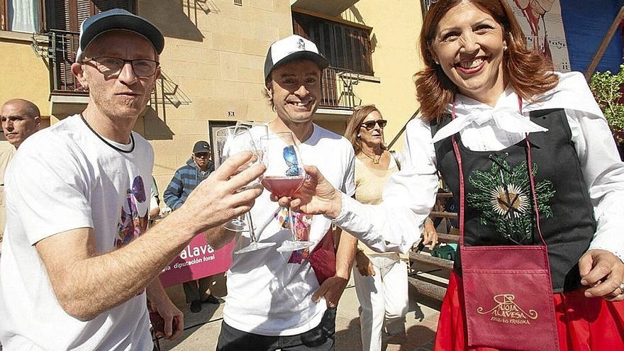 La fiesta de los abrazos