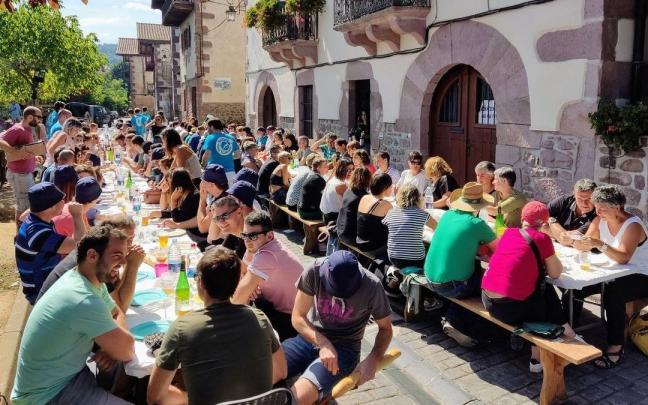 Ambientazo en el zikiro de Txokoto