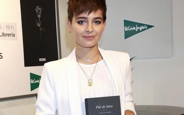 Laura Escanes presentando su libro 'Piel de letra'. Laura Escanes presentando su libro 'Piel de letra'.