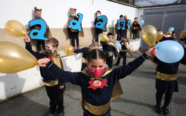 Conmemoración en 2021 del Día Internacional del Cáncer Infantil, en Burlada. Conmemoración en 2021 del Día Internacional del Cáncer Infantil, en Burlada.