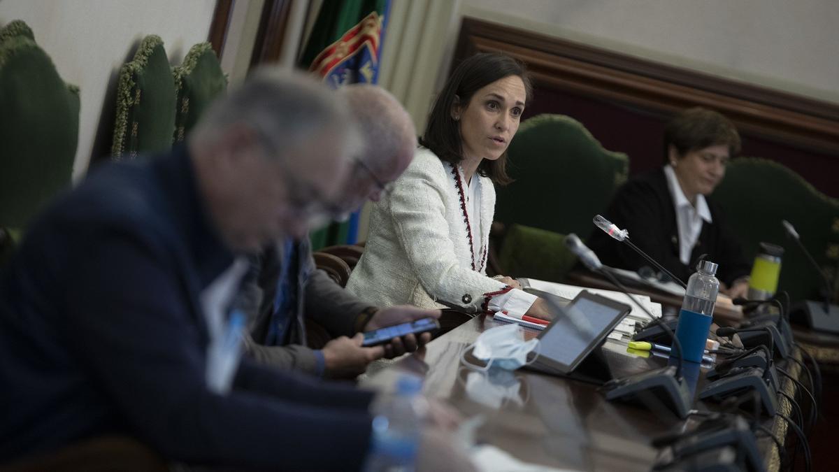 María Echávarri, de Navarra Suma, en un pleno.