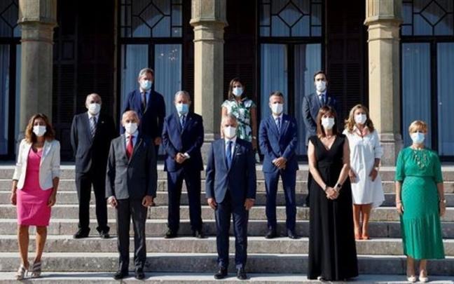 Los consejeros tras el Consejo de Gobierno en el Palacio Miramar en 2021.