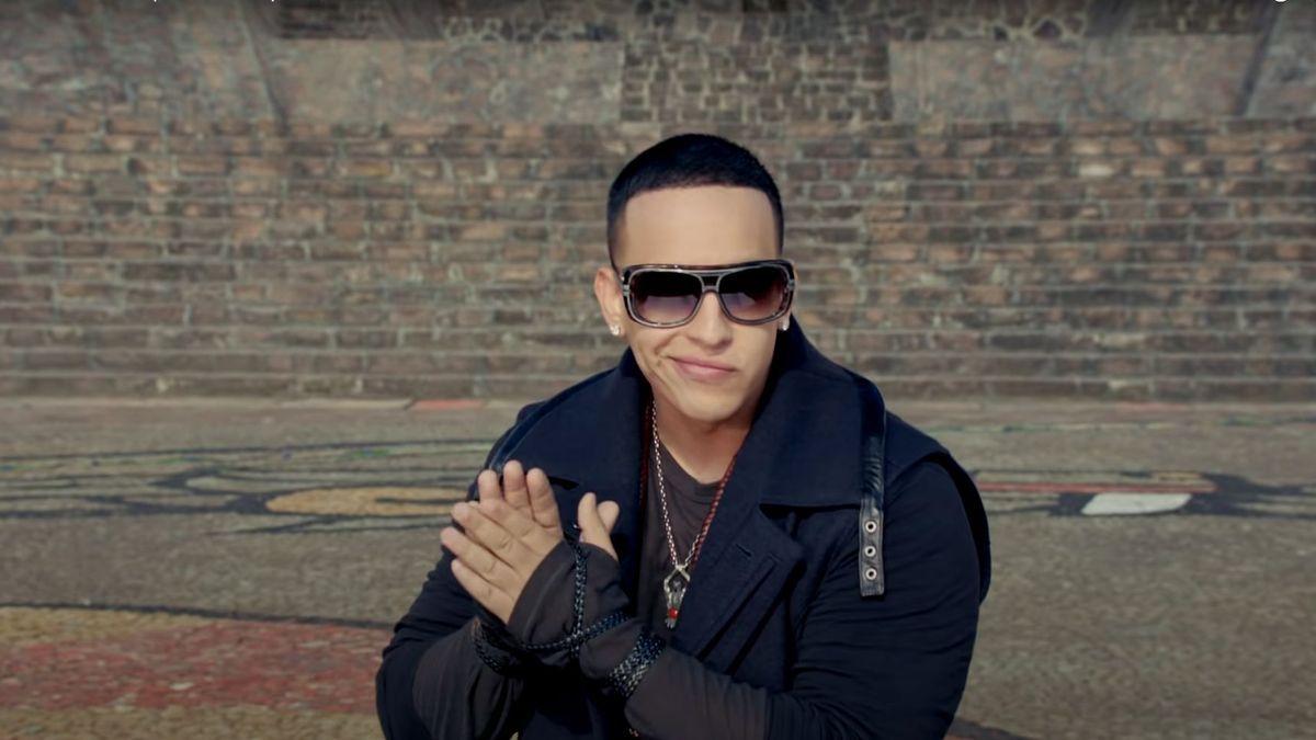 Daddy Yankee en el videoclip de la canción 'Limbo'.