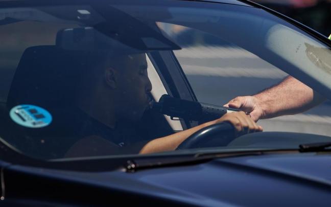 Imagen de archivo de un control de alcoholemia.