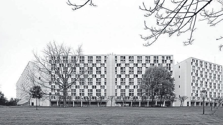 1960ko hamarkadan hasi ziren eraikitzen Baionako eraikinak.
