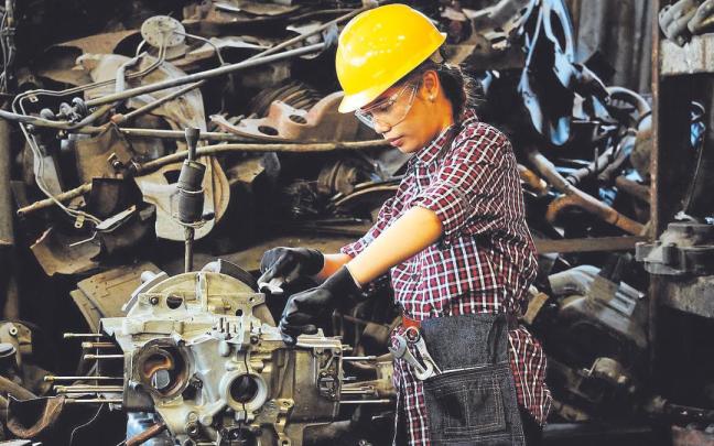 La construcción industrializada abre nuevas oportunidades de trabajo. La construcción industrializada abre nuevas oportunidades de trabajo.