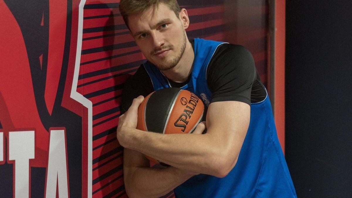 Arturs Kurucs, jugador del Cazoo Baskonia.