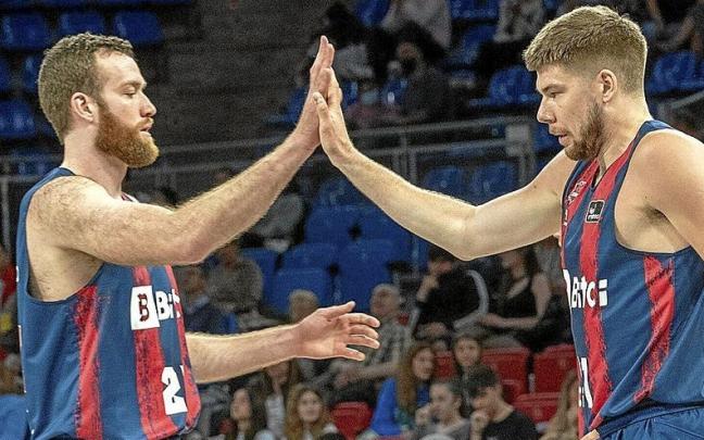 Costello puede jugar como &lsquo;cuatro&rsquo; y como &lsquo;cinco&rsquo;, mientras que Giedraitis fue el escolta titular el pasado curso, pese a ser un &lsquo;tres&rsquo;. | FOTO: A. LARRETXI