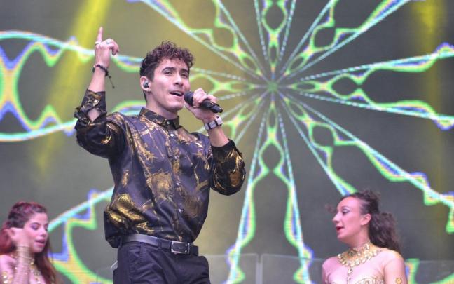 Los de Jamaica Show protagonizaron ayer la primera verbena festiva.