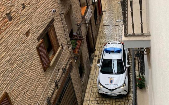 Imagen de un coche de la Policía Local de Tudela.