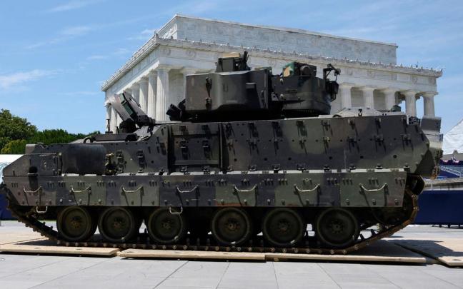 Uno de los tanques que EEUU enviará a Ucrania. Uno de los tanques que EEUU enviará a Ucrania.