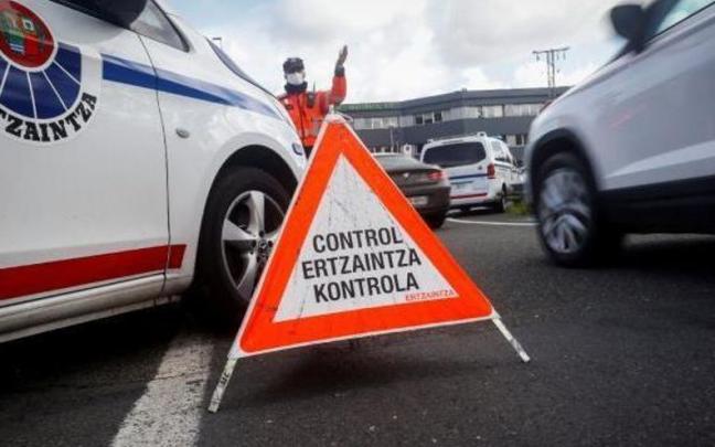 Imagen de archivo de un control de la Ertzaintza.