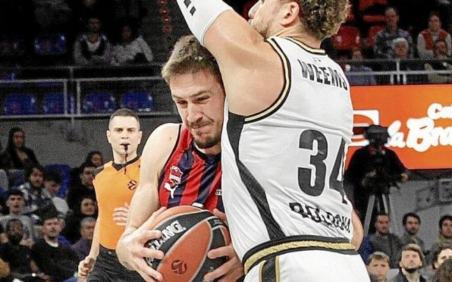Marinkovic choca contra Weems.