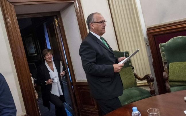 El alcalde accede este viernes al salón para el debate sobre el Estado de la Cuidad.