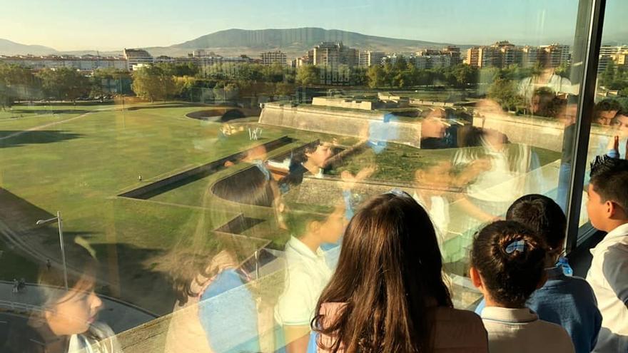 La iniciativa &lsquo;Pamplona a ras del cielo&rsquo; invita a subir a la atalaya que es la sede del COAVN Navarra.