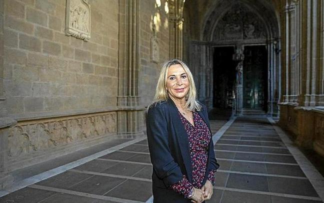 Toñi Prieto es productora ejecutiva del área de entretenimiento de RTVE. Toñi Prieto es productora ejecutiva del área de entretenimiento de RTVE.