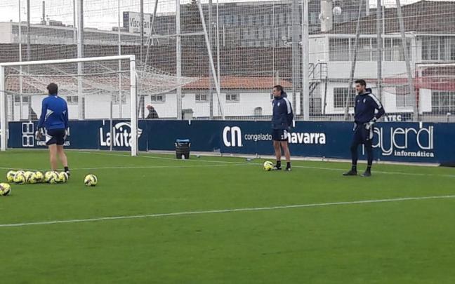 Sergio Herrera vuelve a ejercitarse en Tajonar. Sergio Herrera vuelve a ejercitarse en Tajonar.