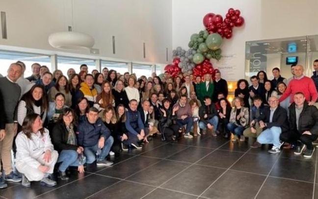 Foto de grupo de la celebraci&oacute;n