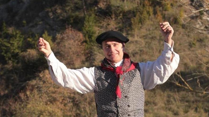 Juankar Ornat, dantzari y vicepresidente de Nafarroako Dantzarien Biltzarra.