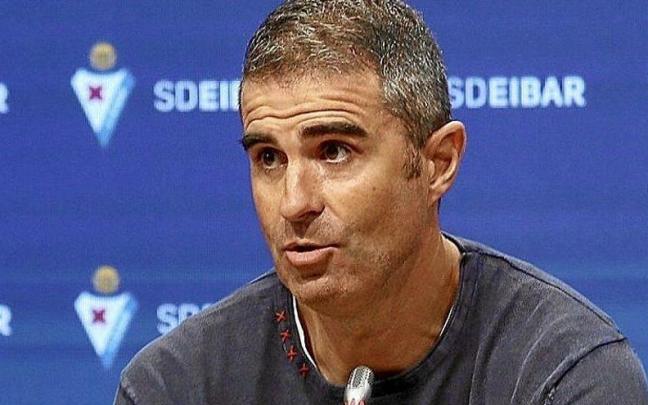 Gaizka Garitano, en una rueda de prensa