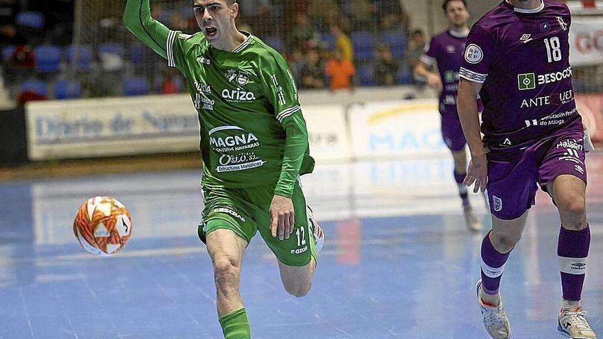 Dorde Rosic, fichaje invernal del Xota, completó su primer partido con gol incluido.