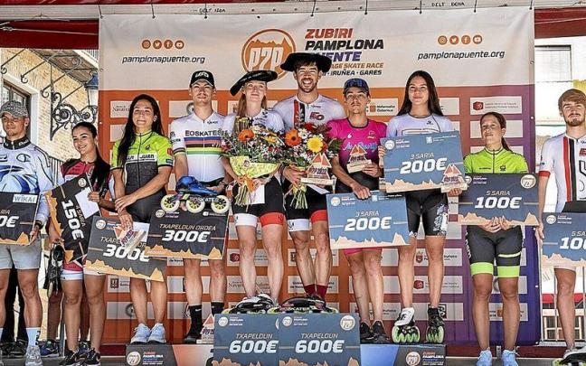 Podio de ganadores en las distintas categor&iacute;as con las que contaba la prueba.