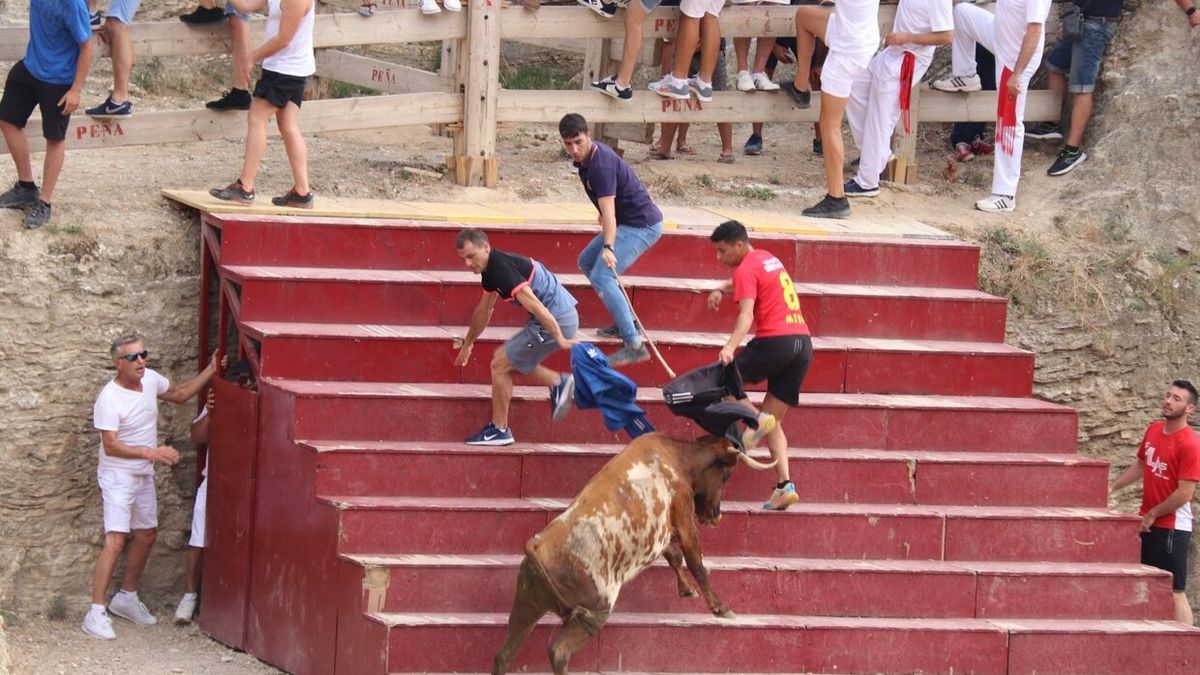 Imagen de un encierro de El Estrecho en 2019