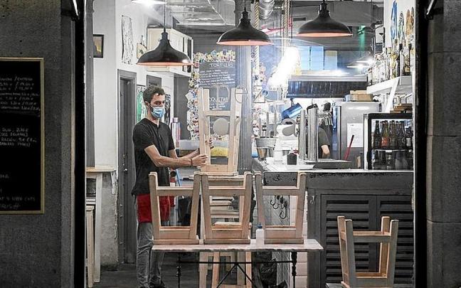 El empleo autónomo cayó en la hostelería en 3.367 personas el año pasado.