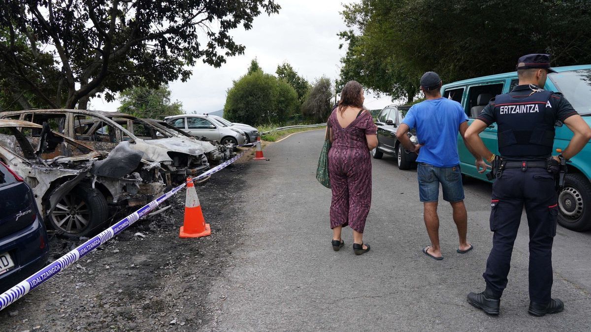 Nueve vehículos quemados durante esta pasada madrugada.