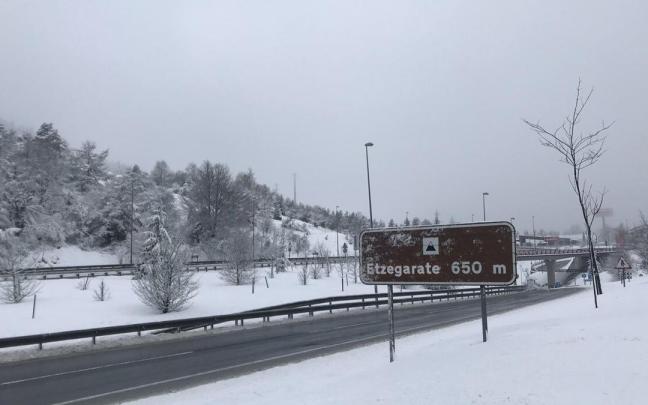 Puerto de Etzegarate nevado Puerto de Etzegarate nevado