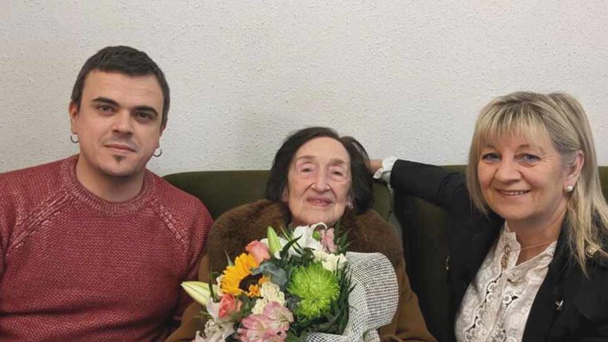 La vecina de Galdakao Purificación Zabala Zelaia cumple cien años