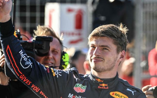 Verstappen, tras lograr la 'pole' en Austria Verstappen, tras lograr la 'pole' en Austria