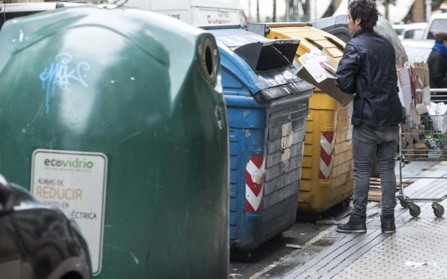 El nuevo contenedor electrónico transformará el sistema de recogida de residuos en la ciudad