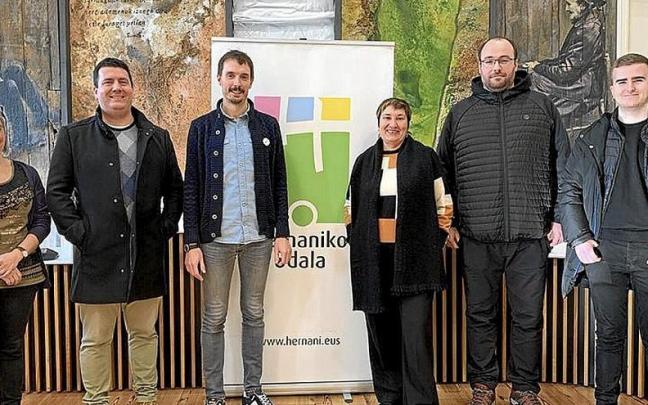 Udaleko, Hermubako eta HHMEko ordezkariak. | ARGAZKIA: N.G.