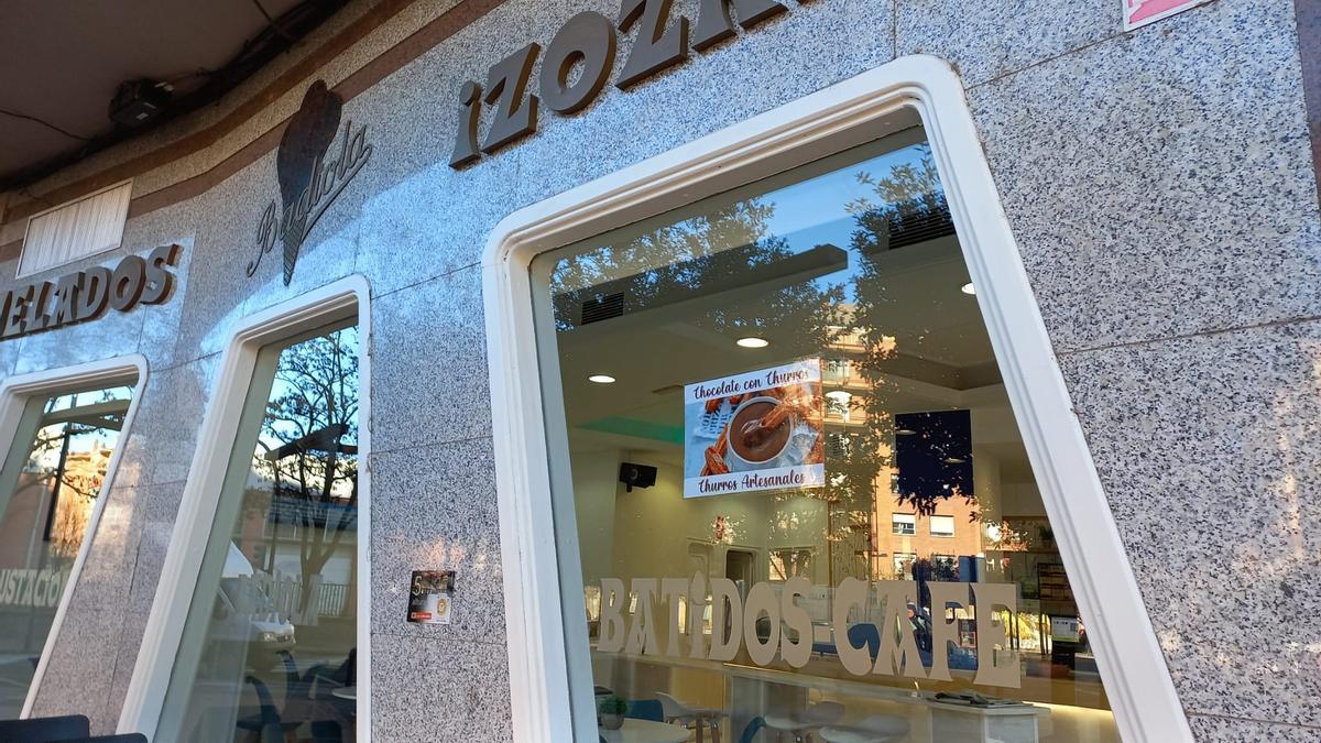 Los churros también pueden degustarse en la cafetería Badiola, situada en la esquina entre el Parque del Norte y la calle Reyes Católicos